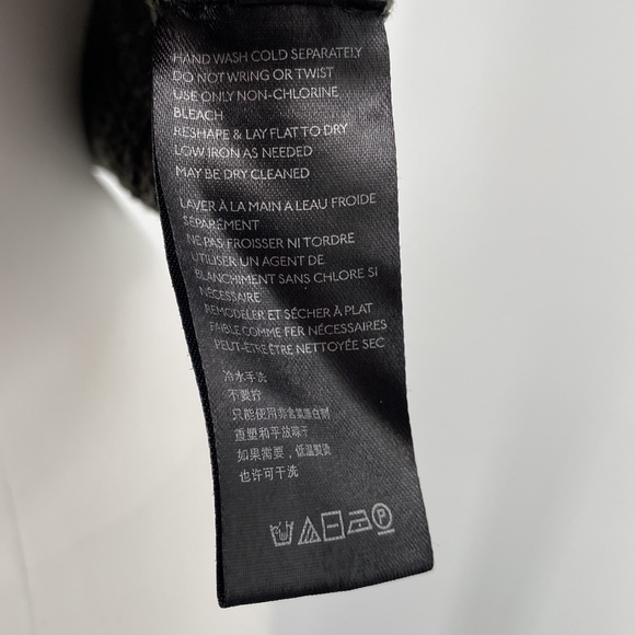 BDG Urban Outfitters Crop Knit Sweater Vest Top Small - Picture 13 of 14